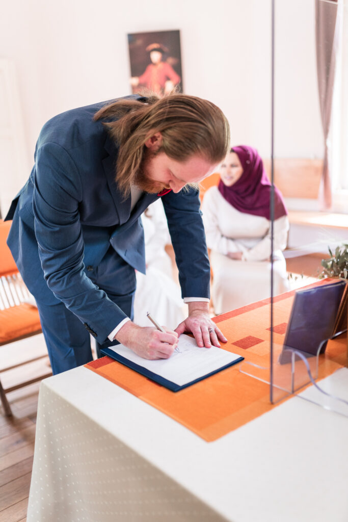 Hochzeitsreportage - Standesamtliche Trauung Dianaburg Darmstadt - Hochzeitsfotograf Igor Kondler